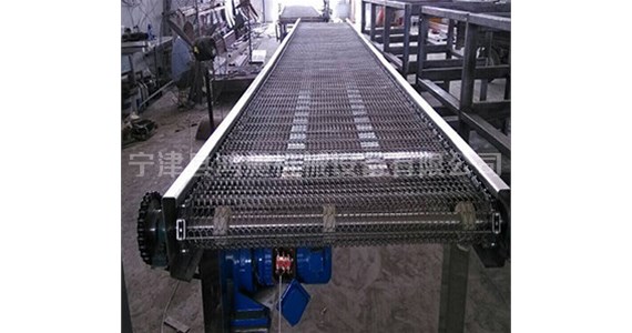 高溫時使用網(wǎng)帶應(yīng)注意的事項